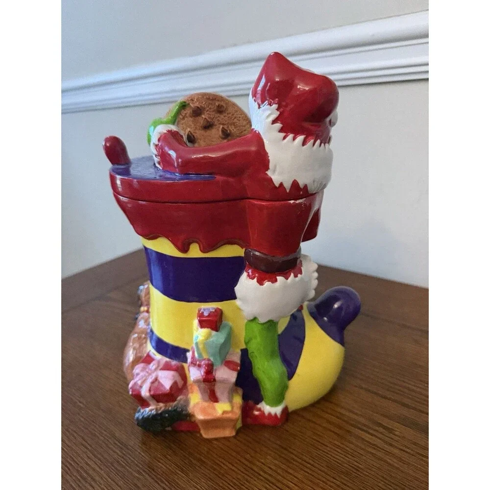 Dr. Seuss Grinch Christmas Cookie Jar Whoville Cindy Lou Who Max Dog Canister